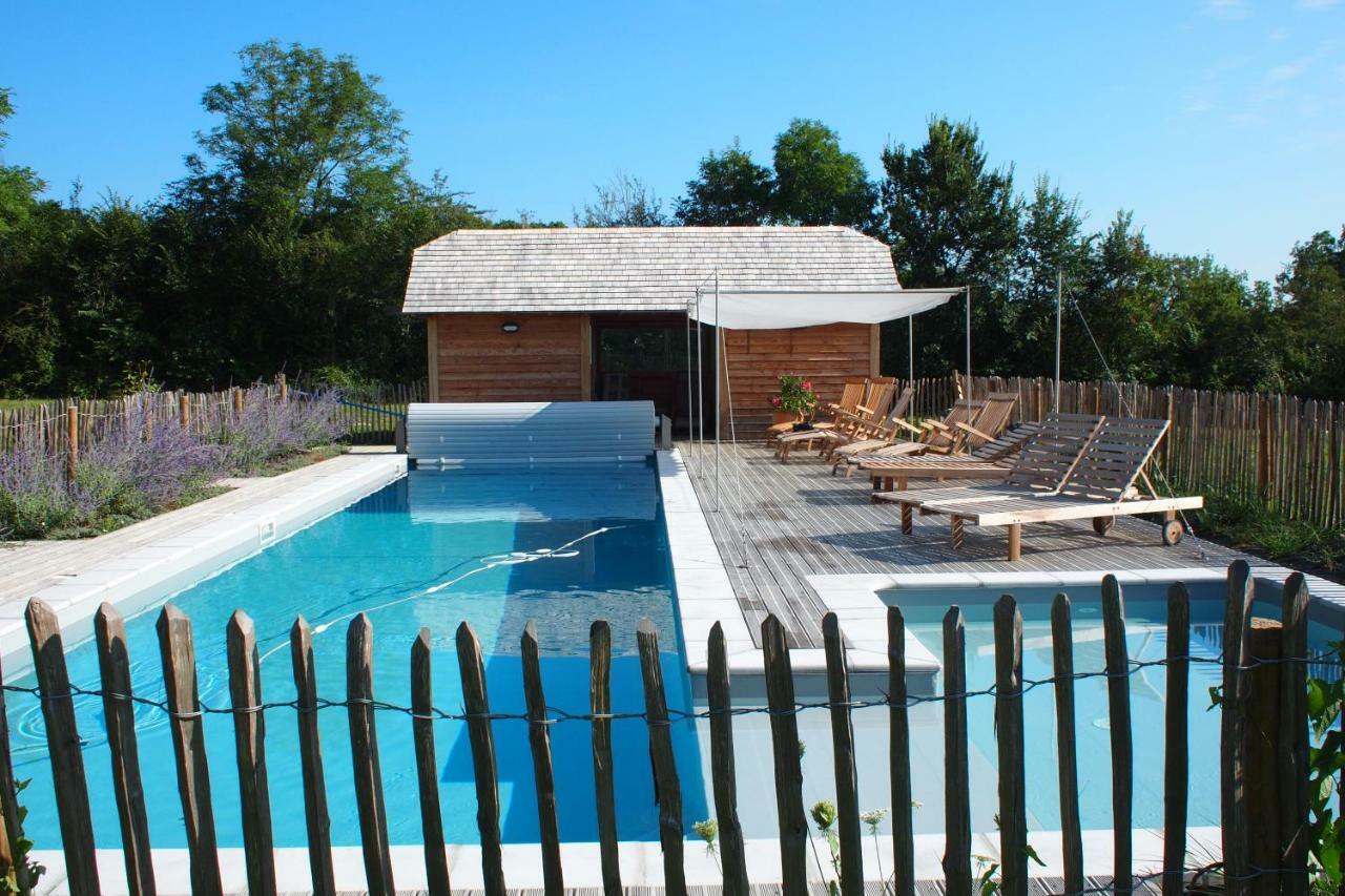 Le Couvent De Neuviale Bed & Breakfast Parisot  Dış mekan fotoğraf